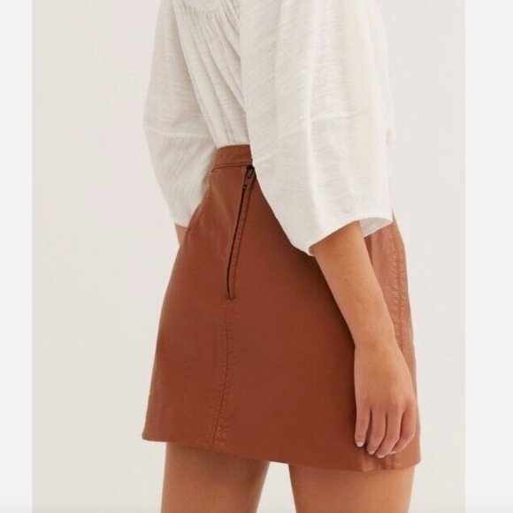 Free People Faux Leather Mini Skirt w Zip Slit - Picture 3 of 5